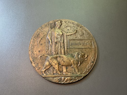 Ww1 memorial plaque - memorial, william