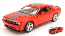 Dodge Challenger SRT8 Diecast Road Vehicles Scale 1:24