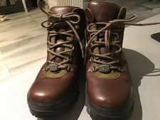 Brasher Boots Air 8 Walking
