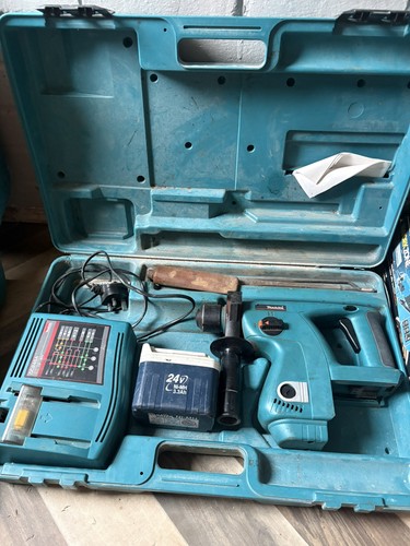 Makita bhr200 drill - makita,