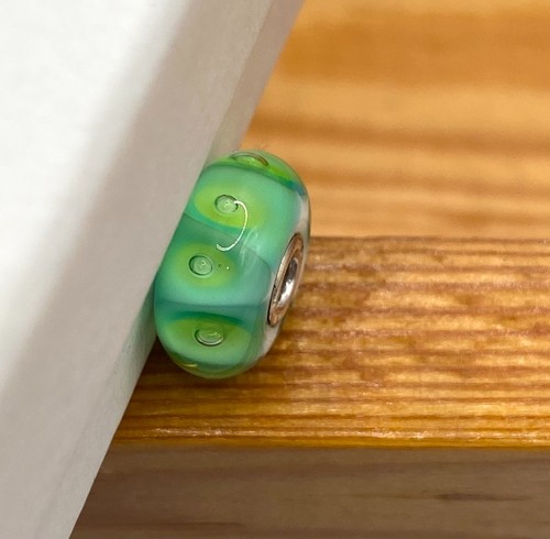Retired trollbeads green - retired,