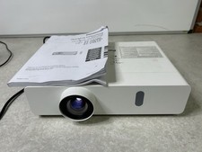 Panasonic Pt Vx420 Projector