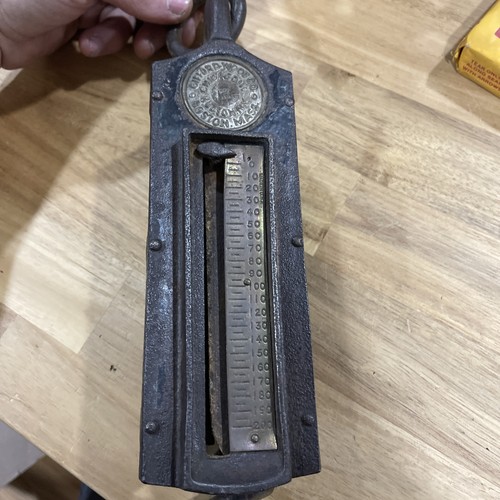 Antique chicago scale - chicago,