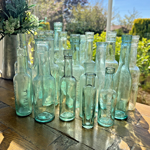Aqua green vintage glass old - vintage,