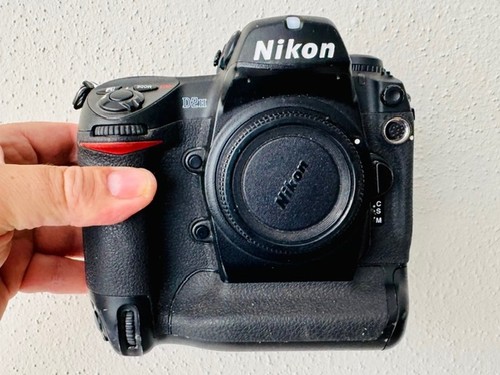 Nikon professional slr - nikon,