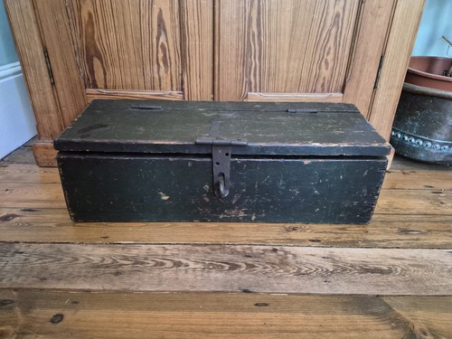 Vintage rustic painted - rustic,