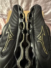 MIZUNO Wave Prophecy 14