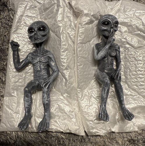 Grey alien figurines set - figurines,