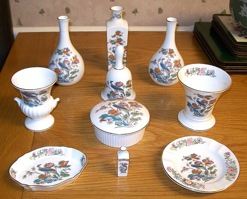 Wedgwood kutani crane - *,