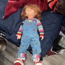 chucky doll life size (2ft