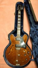 Epiphone Riviera Semi-Acoustic / Electric Guitar w/ HC made in 1975 Japan