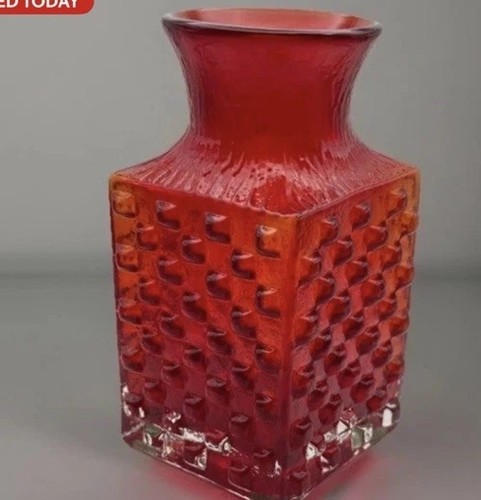 Whitefriars glass chess - glass,