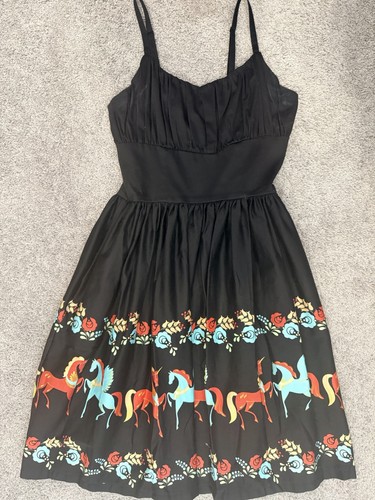 Large pinup girl - pinup, clothing