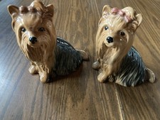 2 Vintage 60s Sylvac Figurines