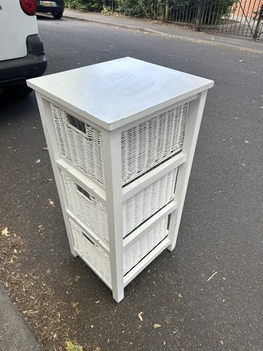 White storage unit with - storage, 3