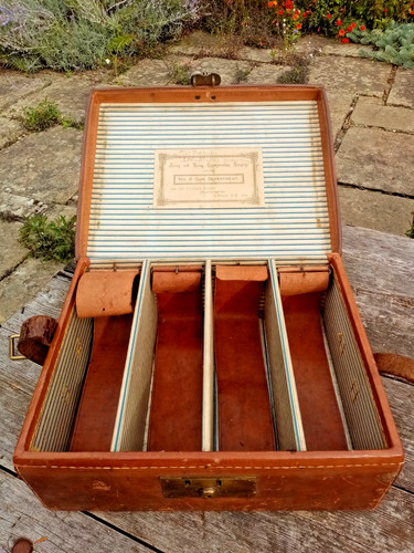 Vintage gun cartridge case - vintage.,