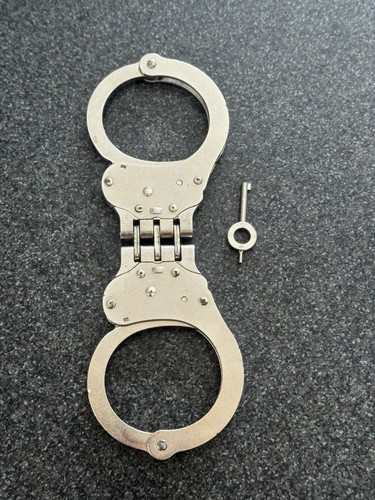 Genuine police handcuffs - ex,