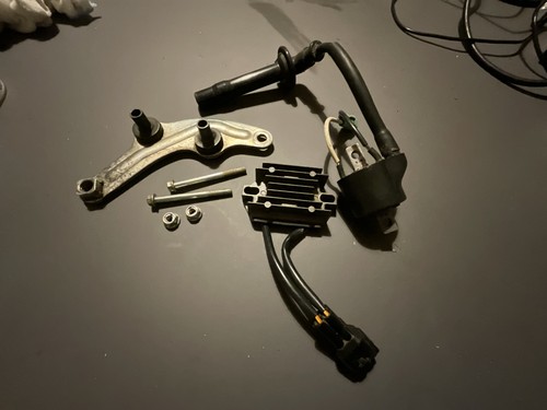 Voltage regulator suzuki - suzuki, 2015