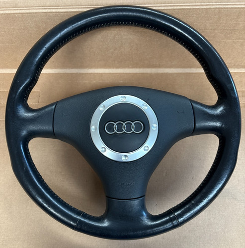 Audi steering wheel - tt,
