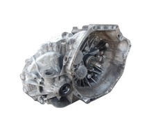 VAUXHALLL VIVARO GEARBOX  1.6