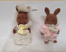 Sylvanian Families Vintage Wildwood Rabbit Bride and Groom