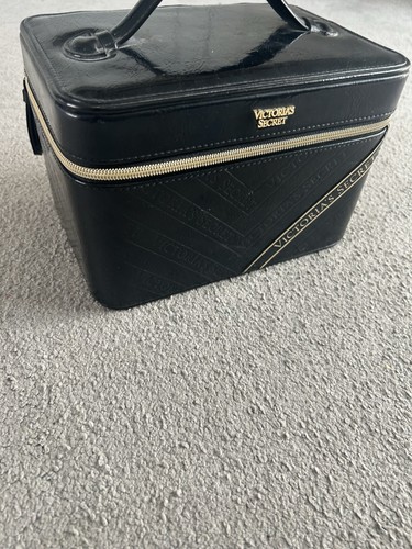 Victoria secret vanity - victoria's, case