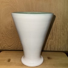 Vintage White Royal Barum