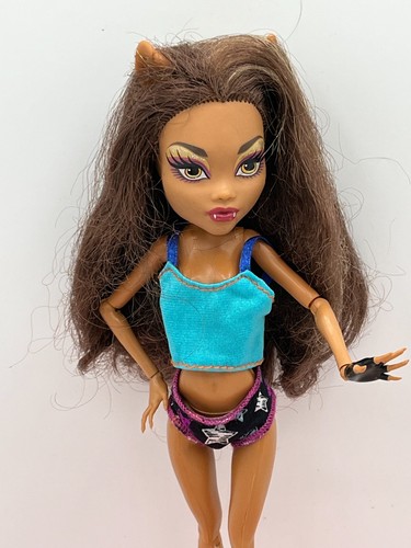 Monster high doll scaris - monster,