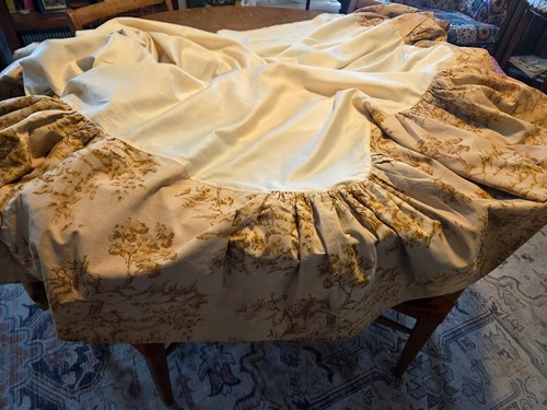 Vintage handmade bed - handmade, skirt