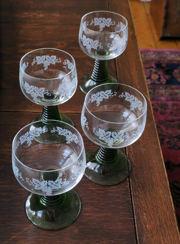 Vintage luminarc hock wine - 4x,