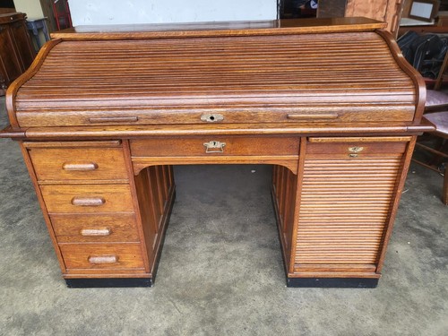 Antique oak roll top tambour