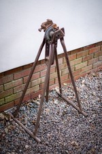 Antique - Freestanding Hilmor