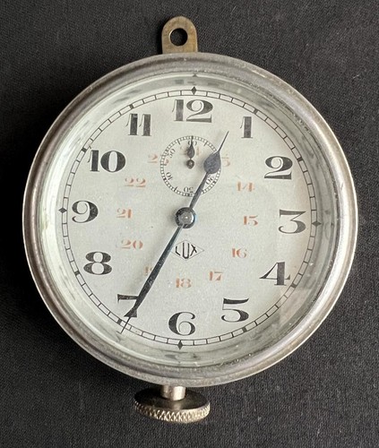 Lux dashboard clock - dashboard, mechanical