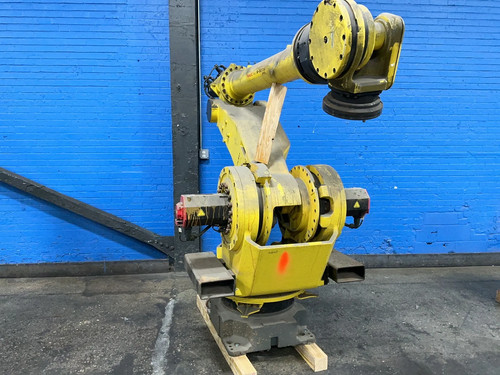 Fanuc robot arm - fanuc,