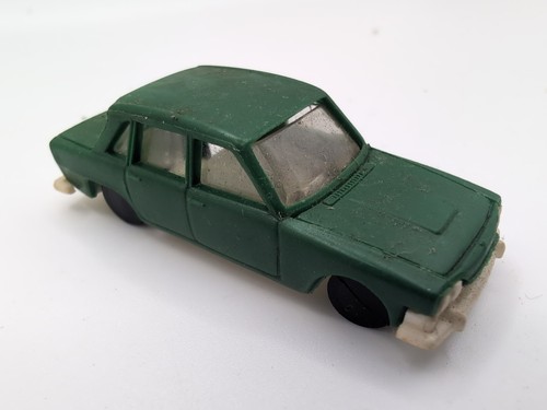 Triumph 2000 saloon model - saloon,