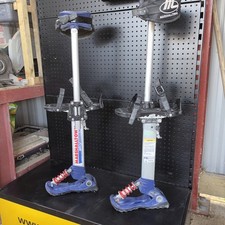 Marshall town Skywalker Stilts