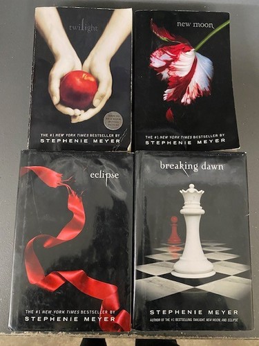 Twilight saga book set - book,