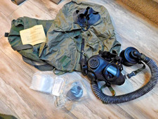 USGI M 45 GAS MASK SIZE MEDIUM