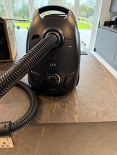 AEG 3000 Series Bagged Vacuum