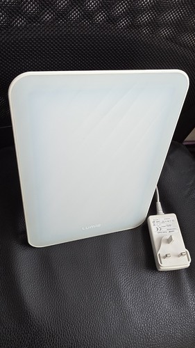 Lumie vitamin light therapy - lumie, l