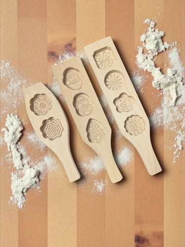 Wooden christmas cookie moon - wooden,