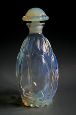 ART DECO FRENCH OPALESCENT GLASS SCENT BOTTLE