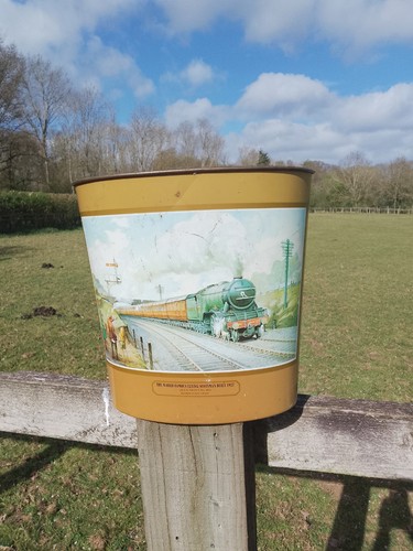 Vintage metal waste paper bin - waste,