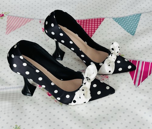 Stunning black white - stunning, polka