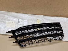 Audi TTRS 10-14 Front Bumper Air Guide Grill Right Side OS Genuine 8J0807682GT94