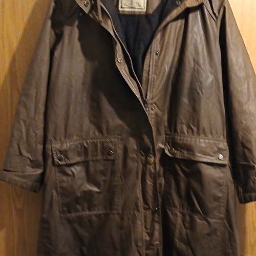 Four seasons brown - four,