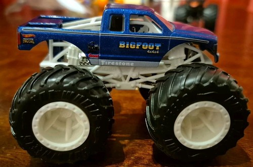 Hot wheels diecast monster - hot,