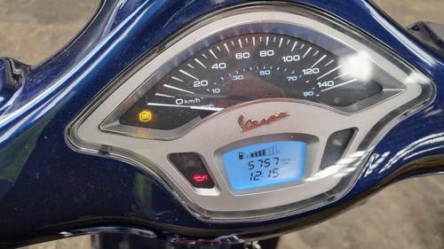 Vespa primavera 125 md11m - vespa,