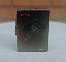 Aiwa HS-P12 Personal Stereo
