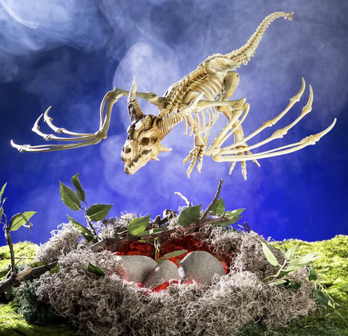 Large hanging pterosaur - large,